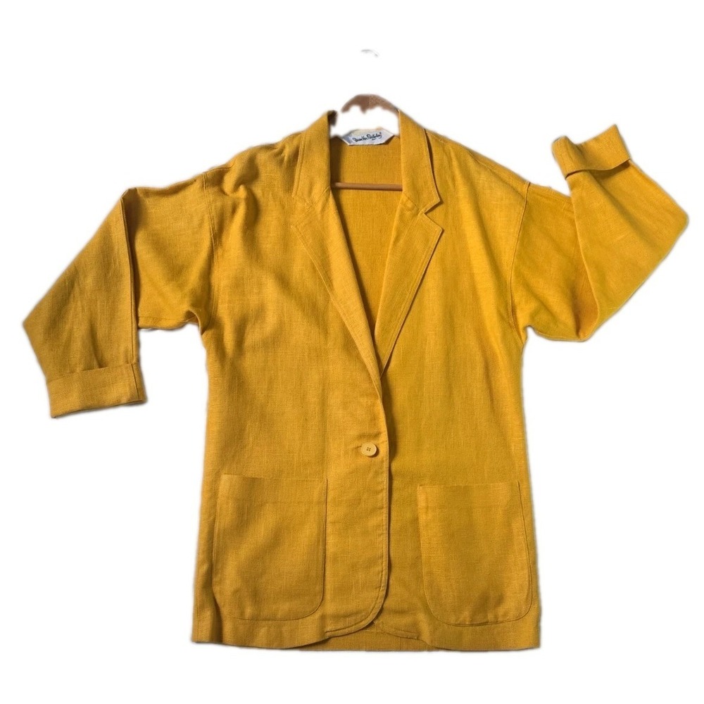 Vintage 80's Iconic Diane von Furstenberg Mustard 100% Ramie Blazer/Skirt Set. - Picture 2 of 16